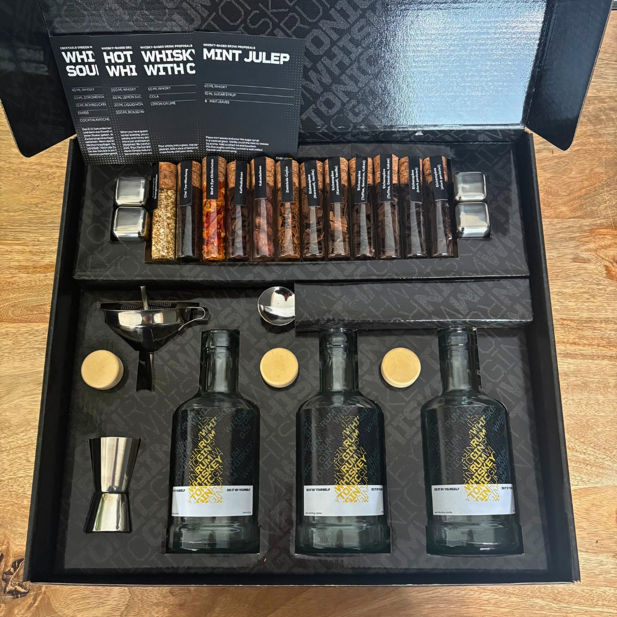 Coffret XL : Fabrication de whisky avec épices et accessoires cocktails
