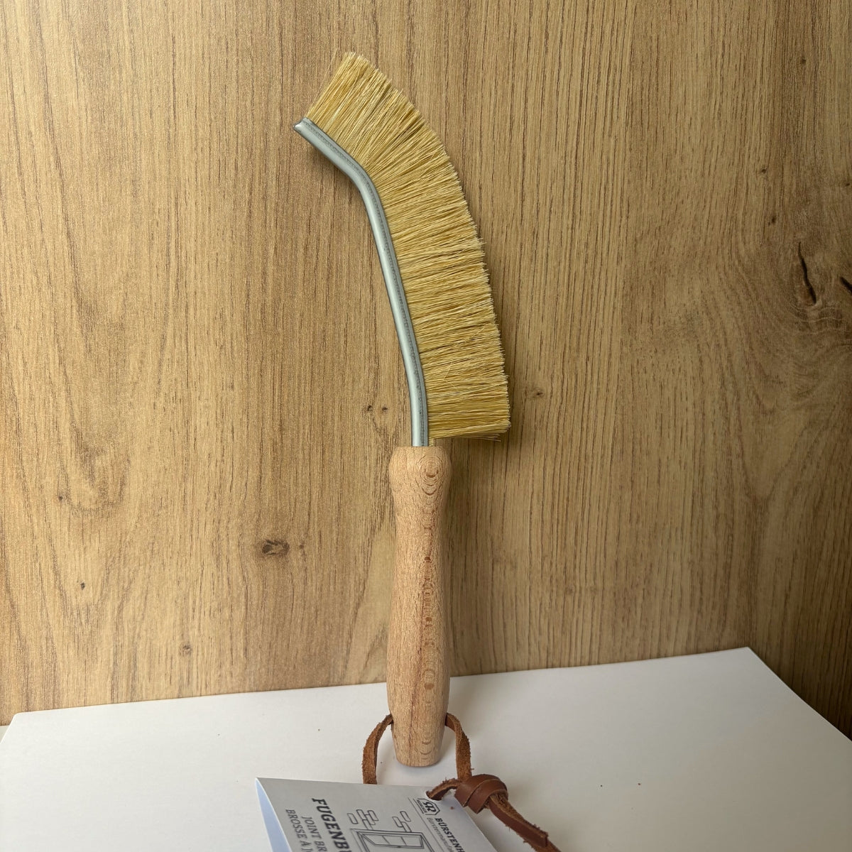 Brosse à joint plat pour carrelage