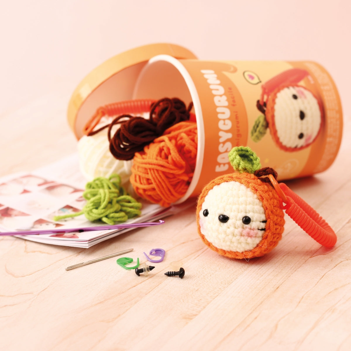 Kit EasyGurumi porte clés – Amigurumi facile “Clémentine”
