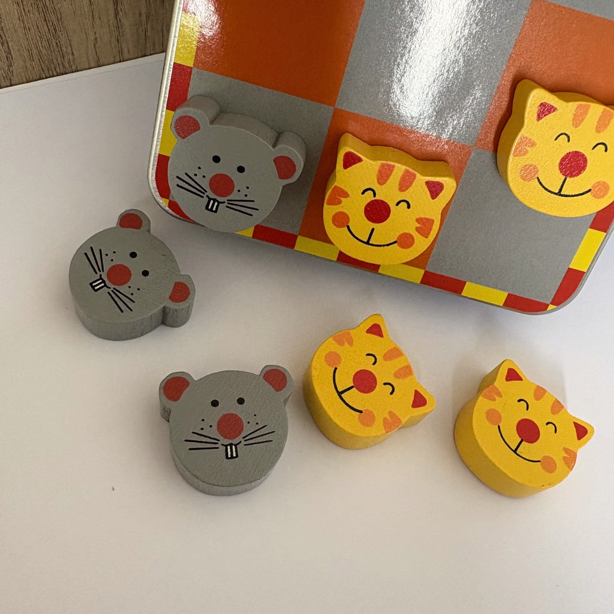 Jeu de voyage magnétique morpion chats et souris