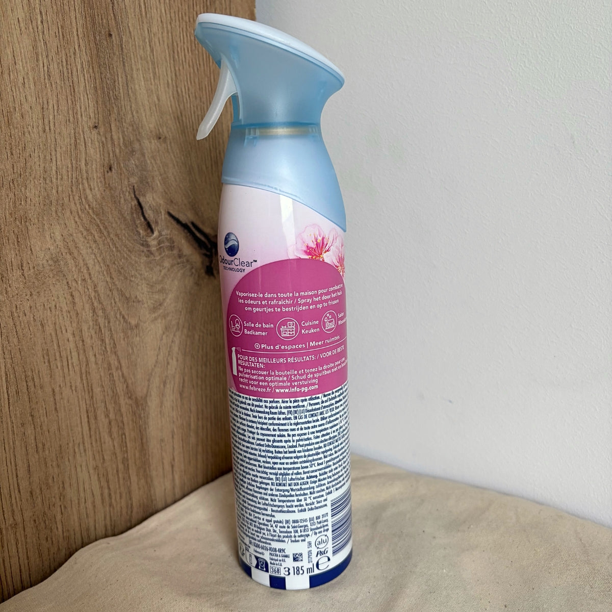 Désodorisant Spray Febreze Brume d’Air « Fleur Naissante »