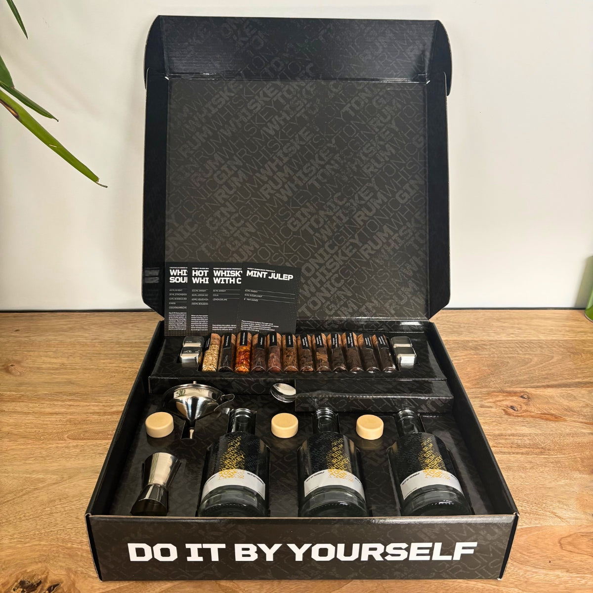 Coffret XL : Fabrication de whisky avec épices et accessoires cocktails