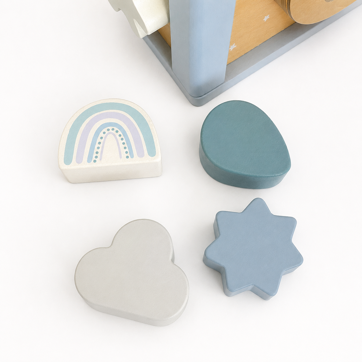 Cube de motricité bleu  – Jouet d’éveil en bois dès 12 mois
