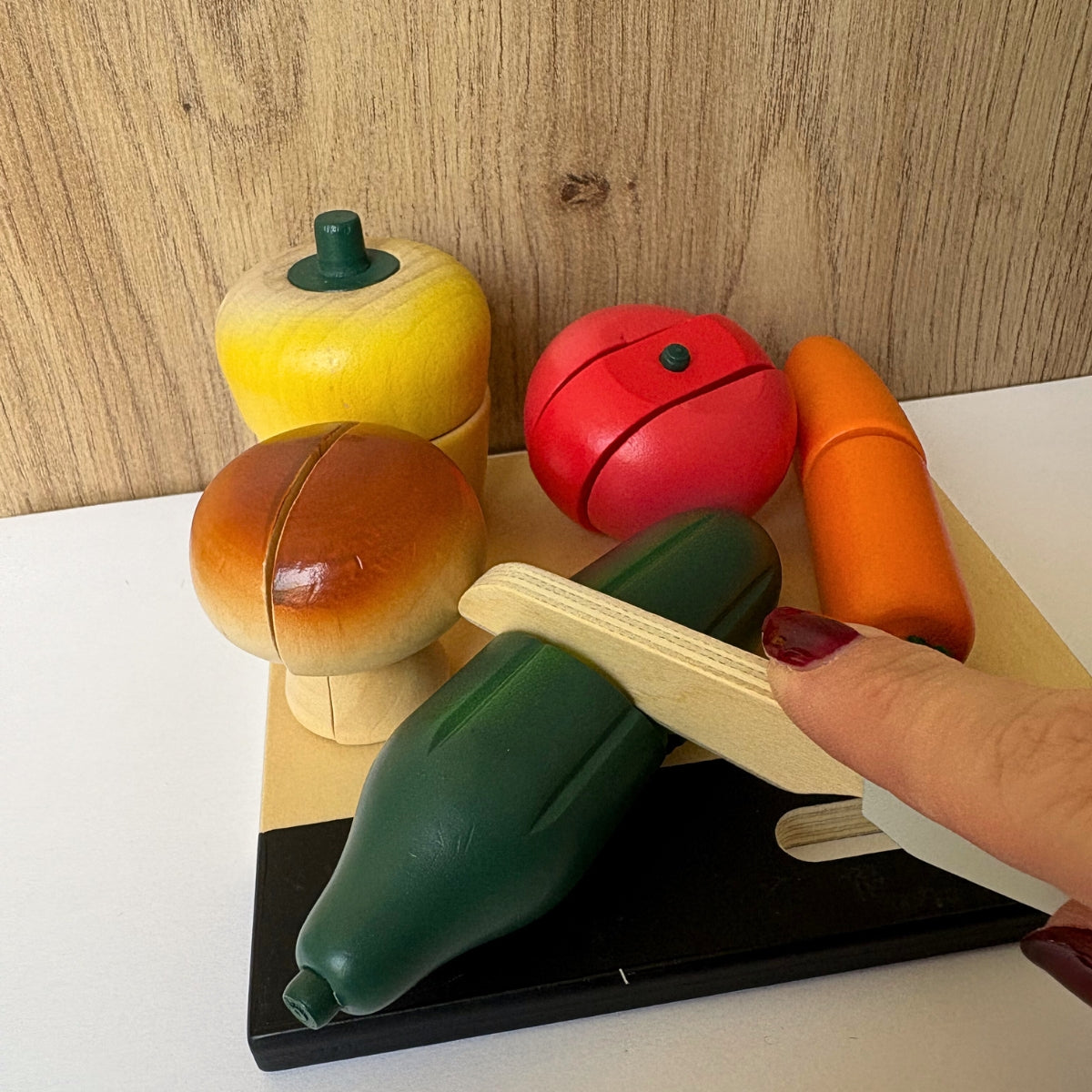 Set de fruits et légumes à découper