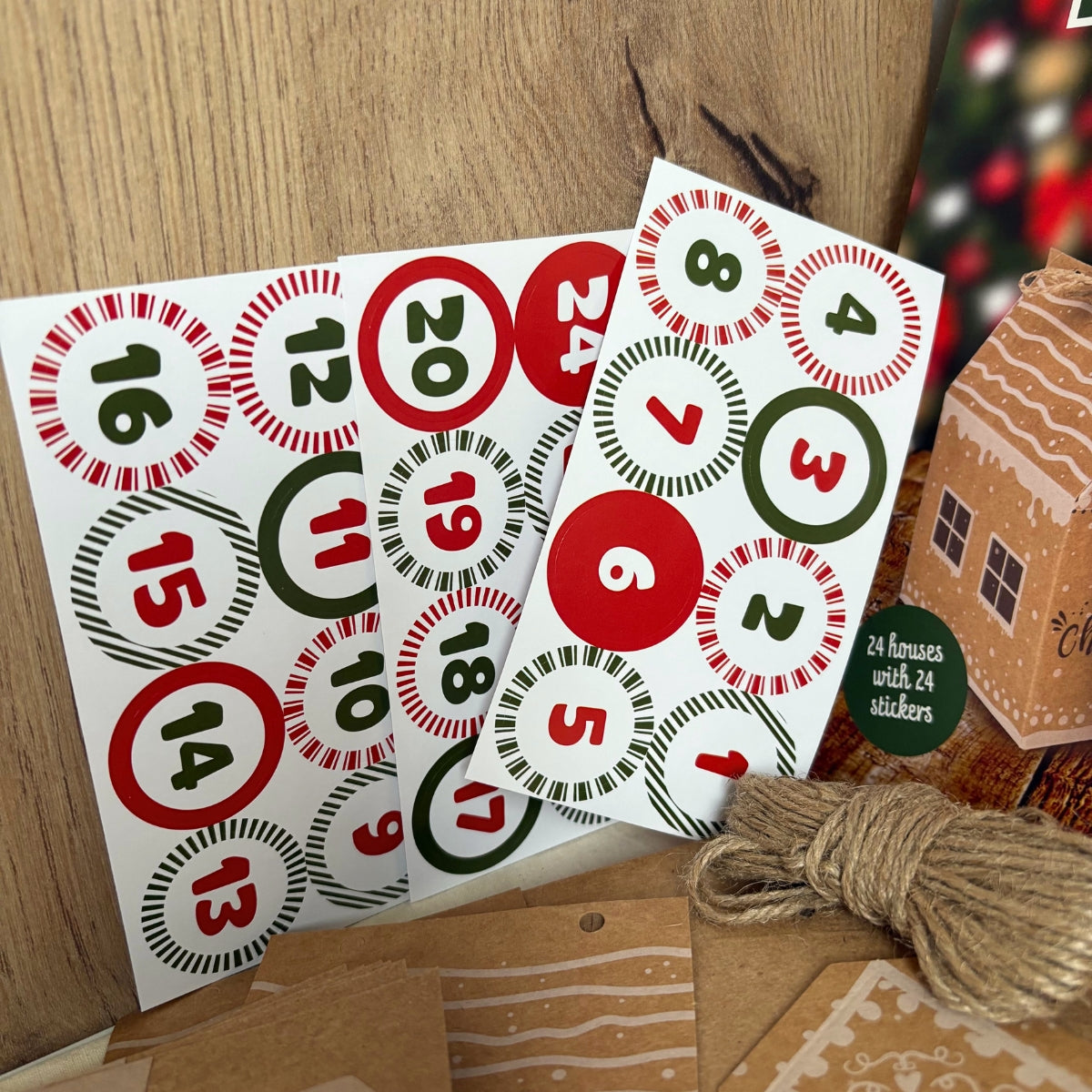 Calendrier de l’Avent « Village de Maisons » – Kit 24 structures kraft à monter et garnir