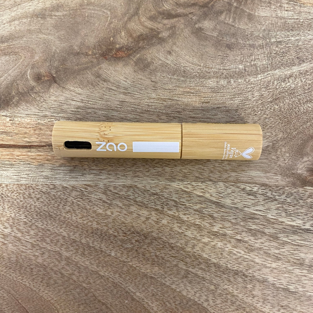 Mascara volume audacieux- 240 noir intense