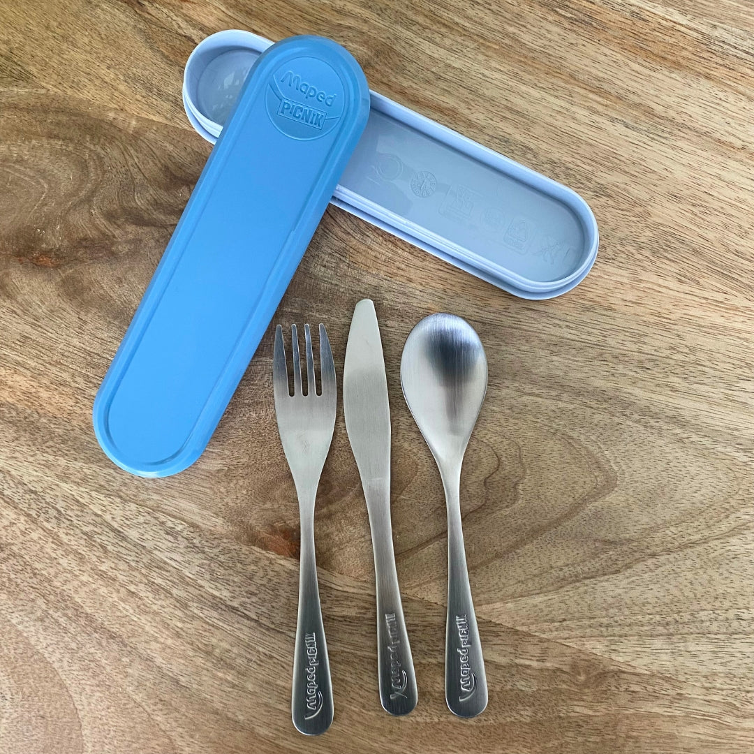Set de couverts réutilisables et sa boite bleue