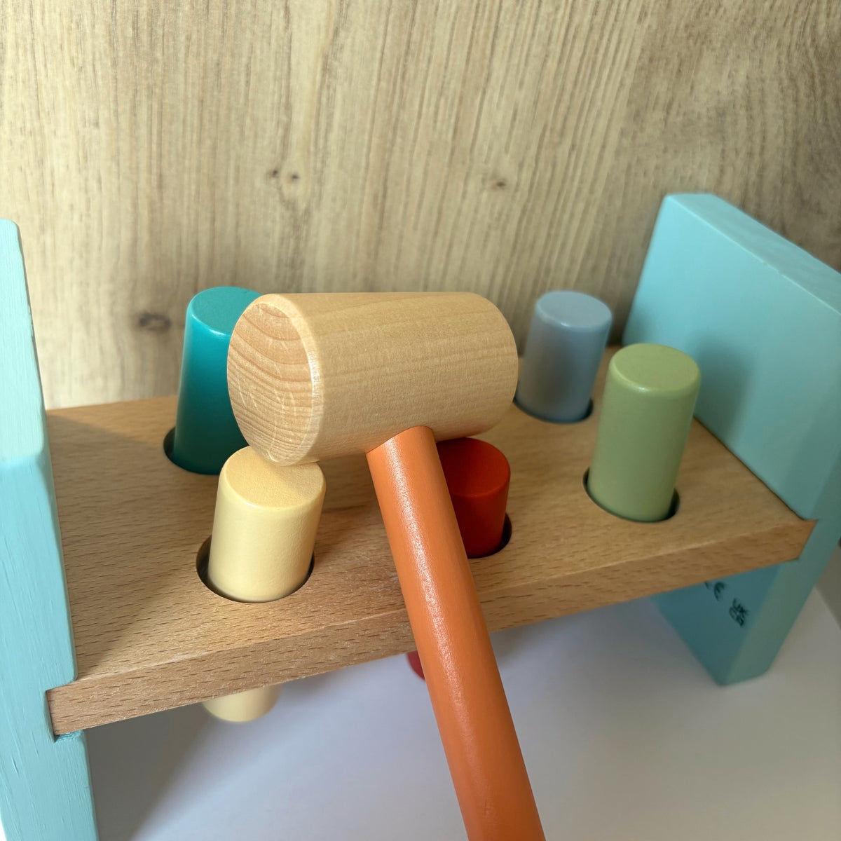 Banc à marteler « Jungle Friends » – Jeu de motricité en bois FSC