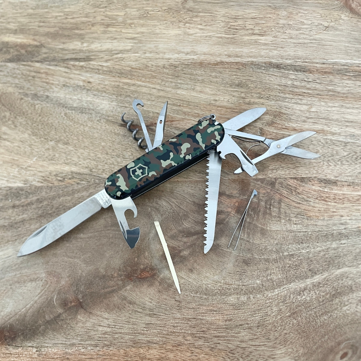 Couteau suisse Huntsman Camouflage - Victorinox