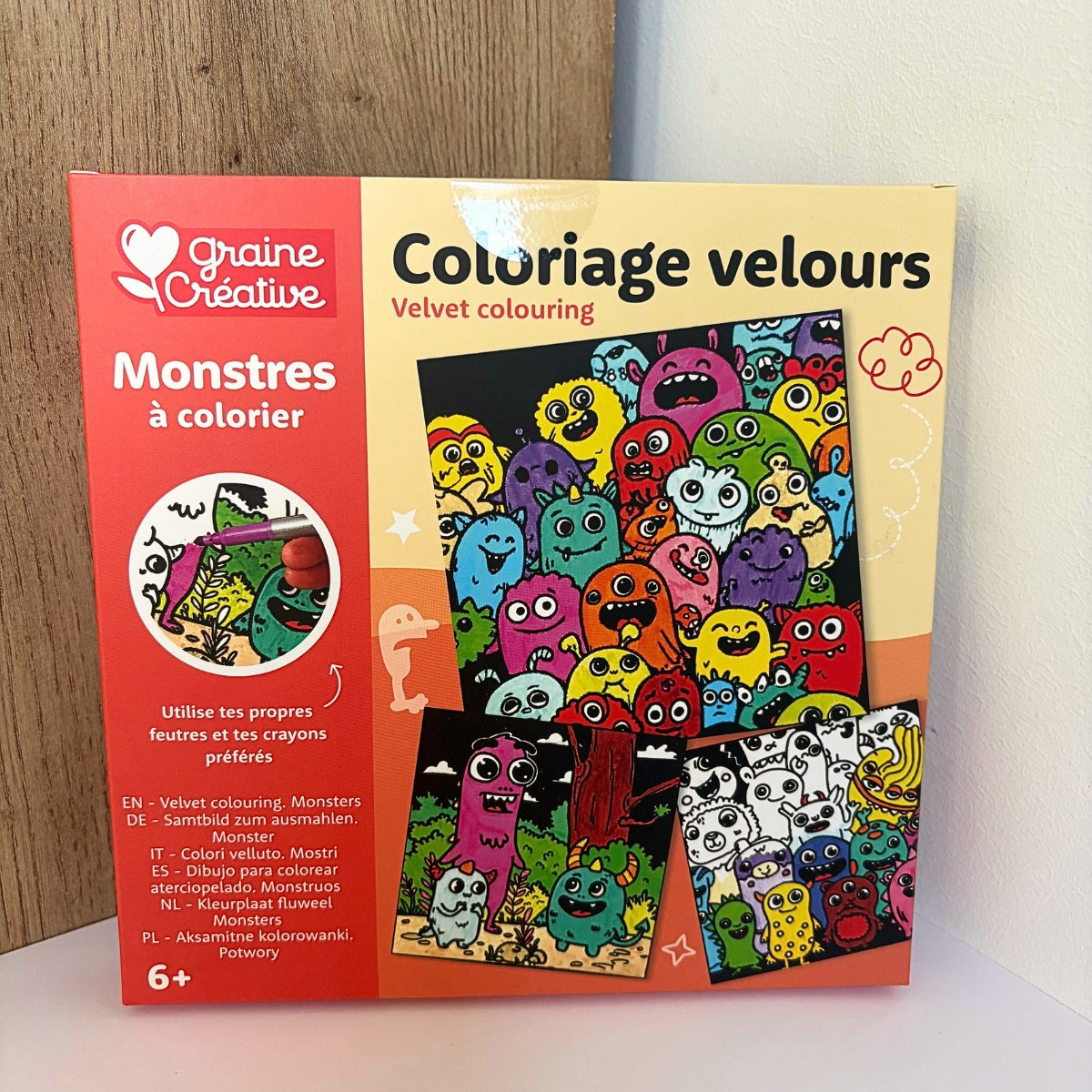 Coloriage Velours – Monstres à colorier