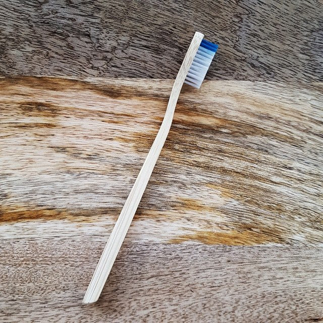 Brosse à dents en bambou compostable