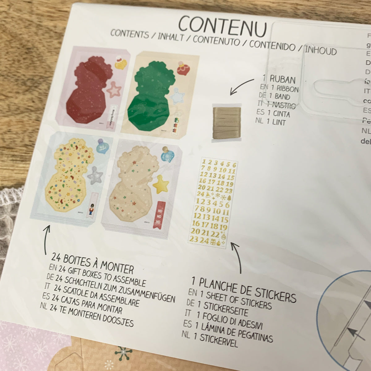 Kit pour faire son propre calendrier de l'Avent étoiles à suspendre