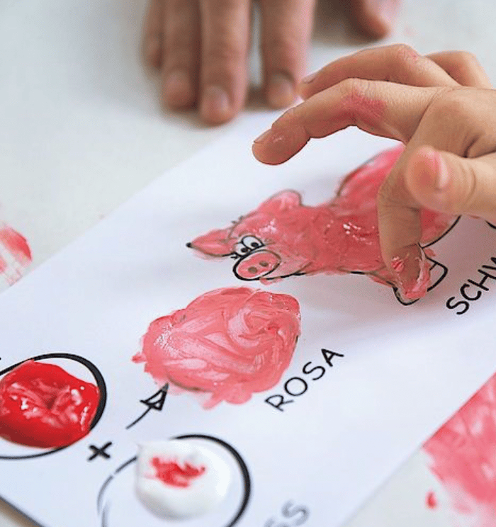 Coffret : J'apprends à connaitre les couleurs avec la peinture et les doigts