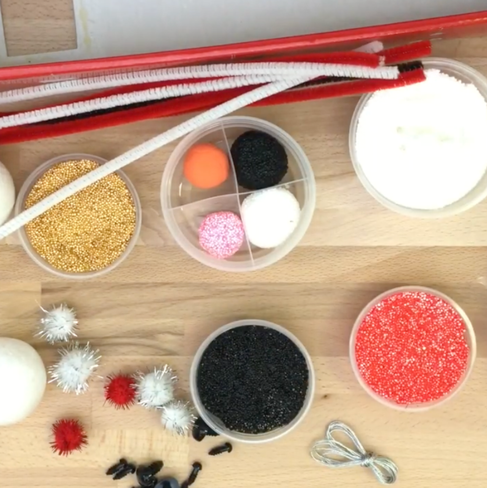 Kit DIY modelage - Boules de Noël Animaux