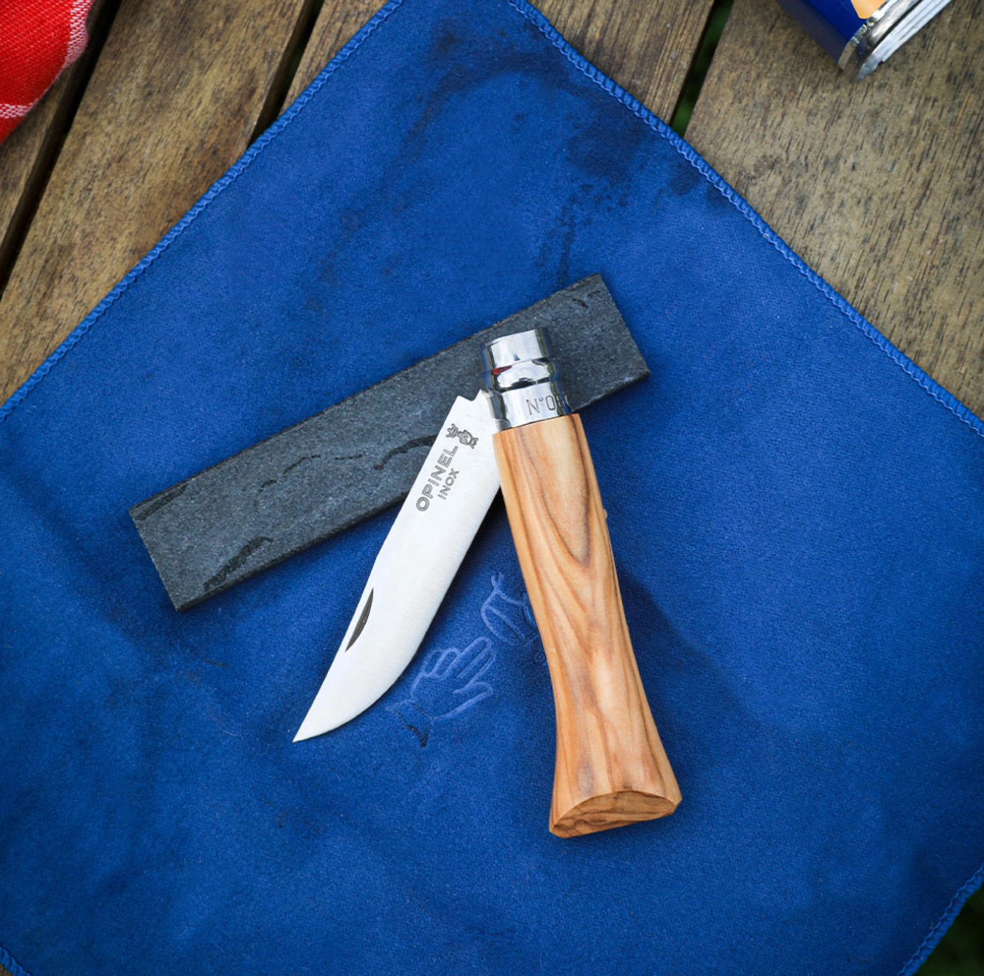 Pierre naturelle de Lombardie à aiguiser OPINEL
