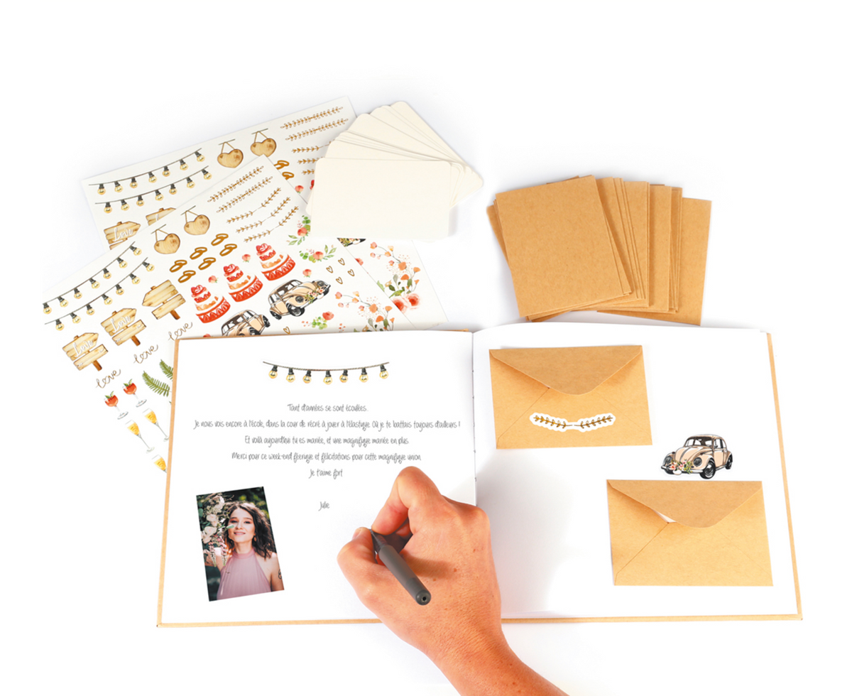Kit scrapbooking - Livre d'or