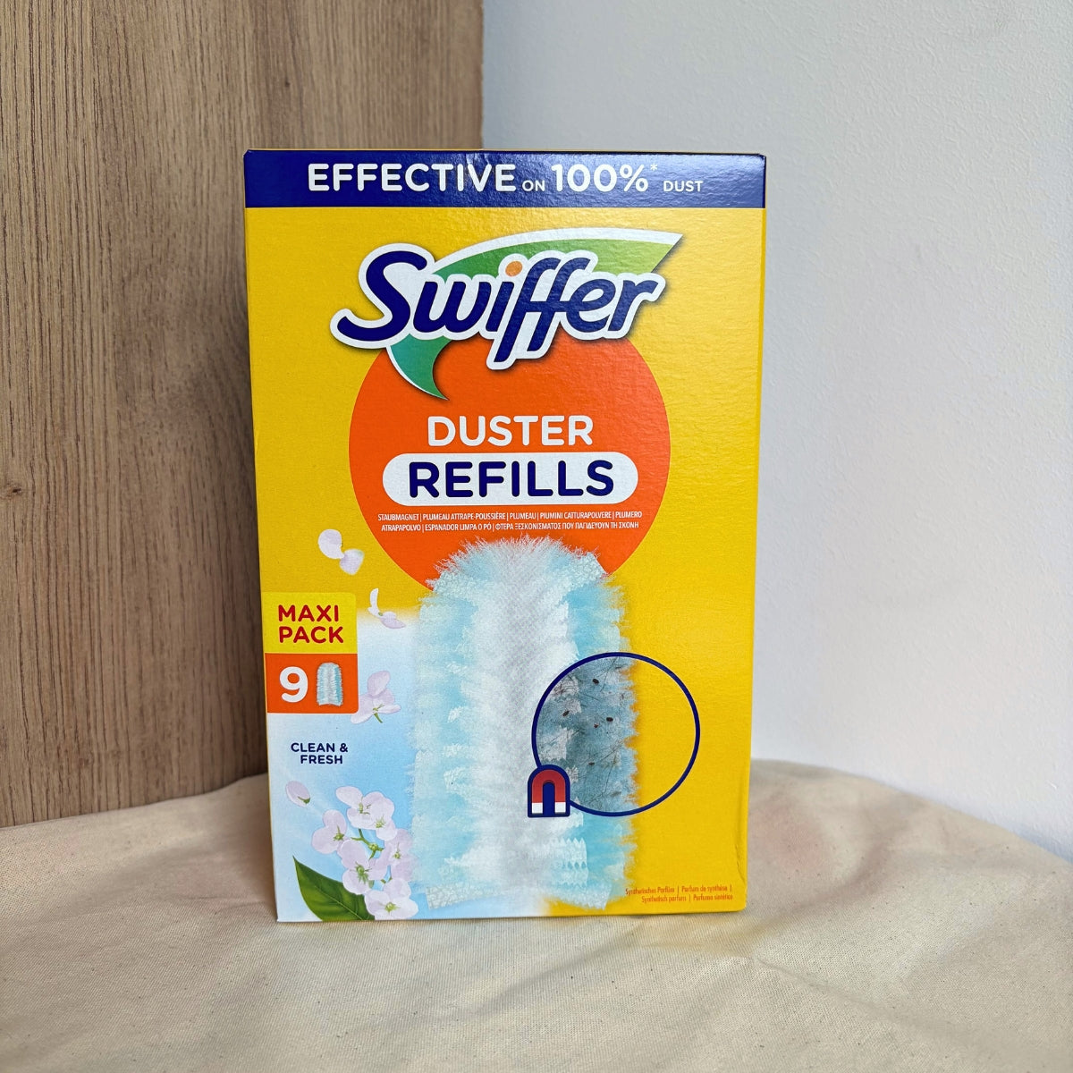 Boîte de 9 recharges plumeaux Swiffer « Fraîcheur Febreze » – dépoussiérant
