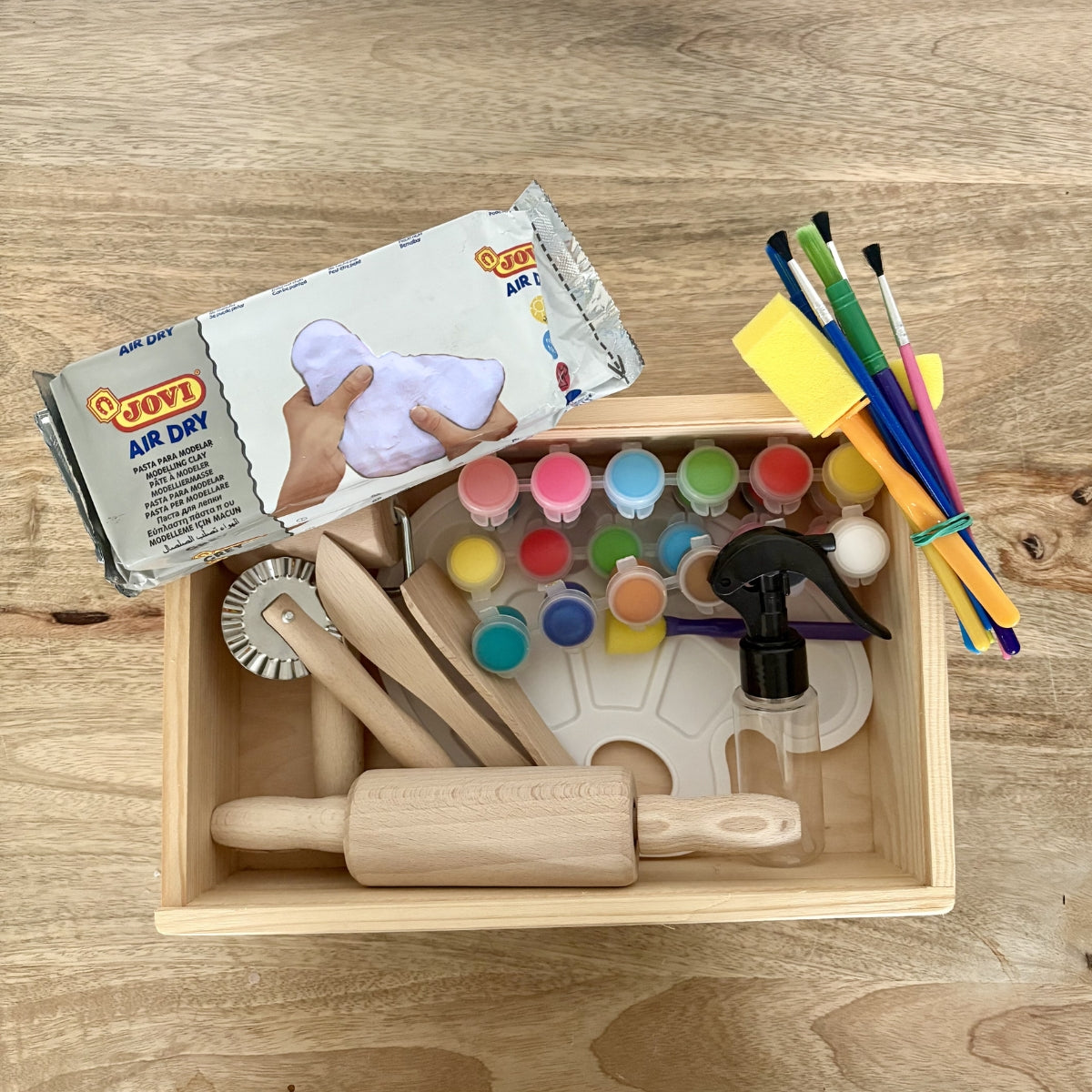 Kit argile blanche + outils de cuisine pour enfants