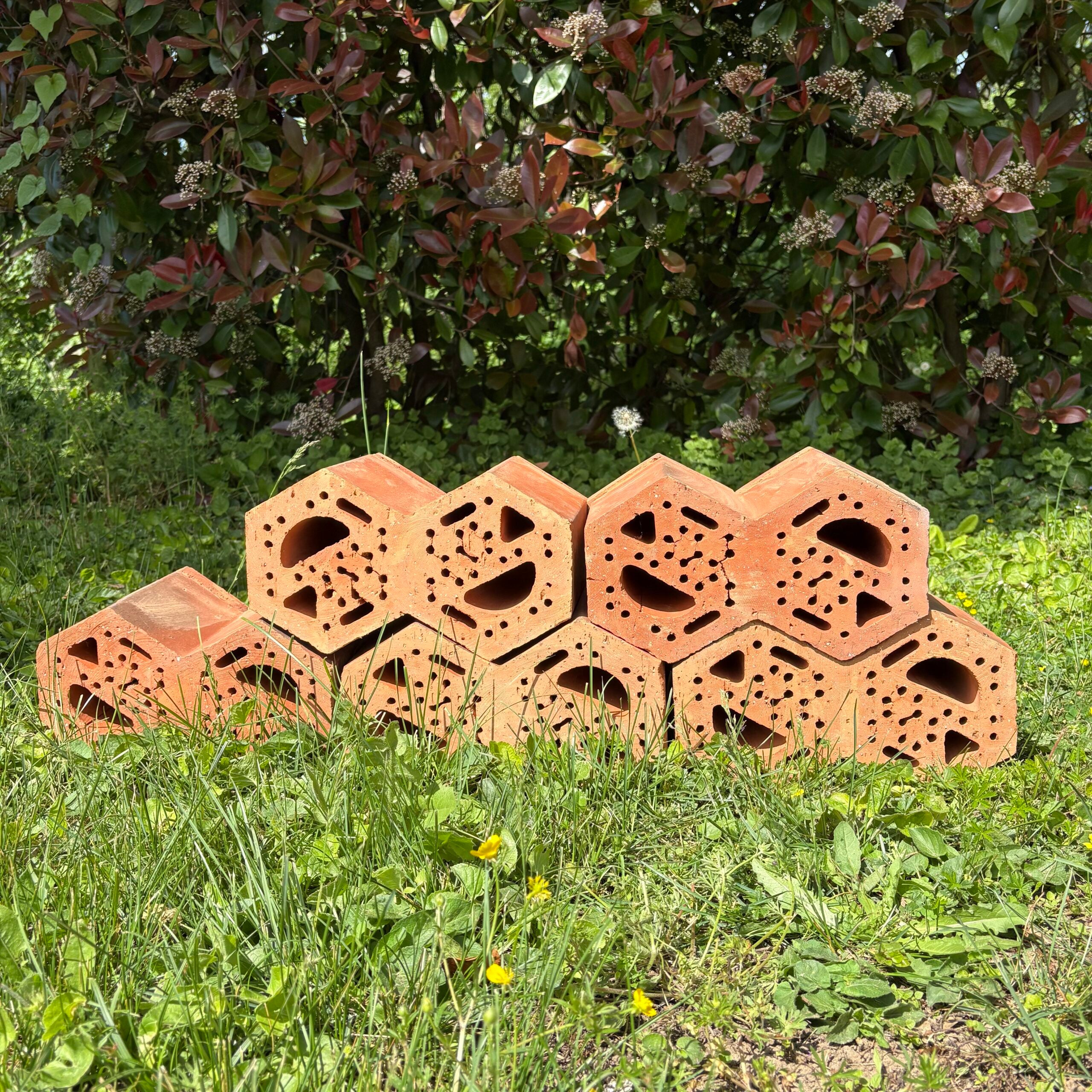 Hotel à insectes en terre cuite LOGE® - Poterie JAMET