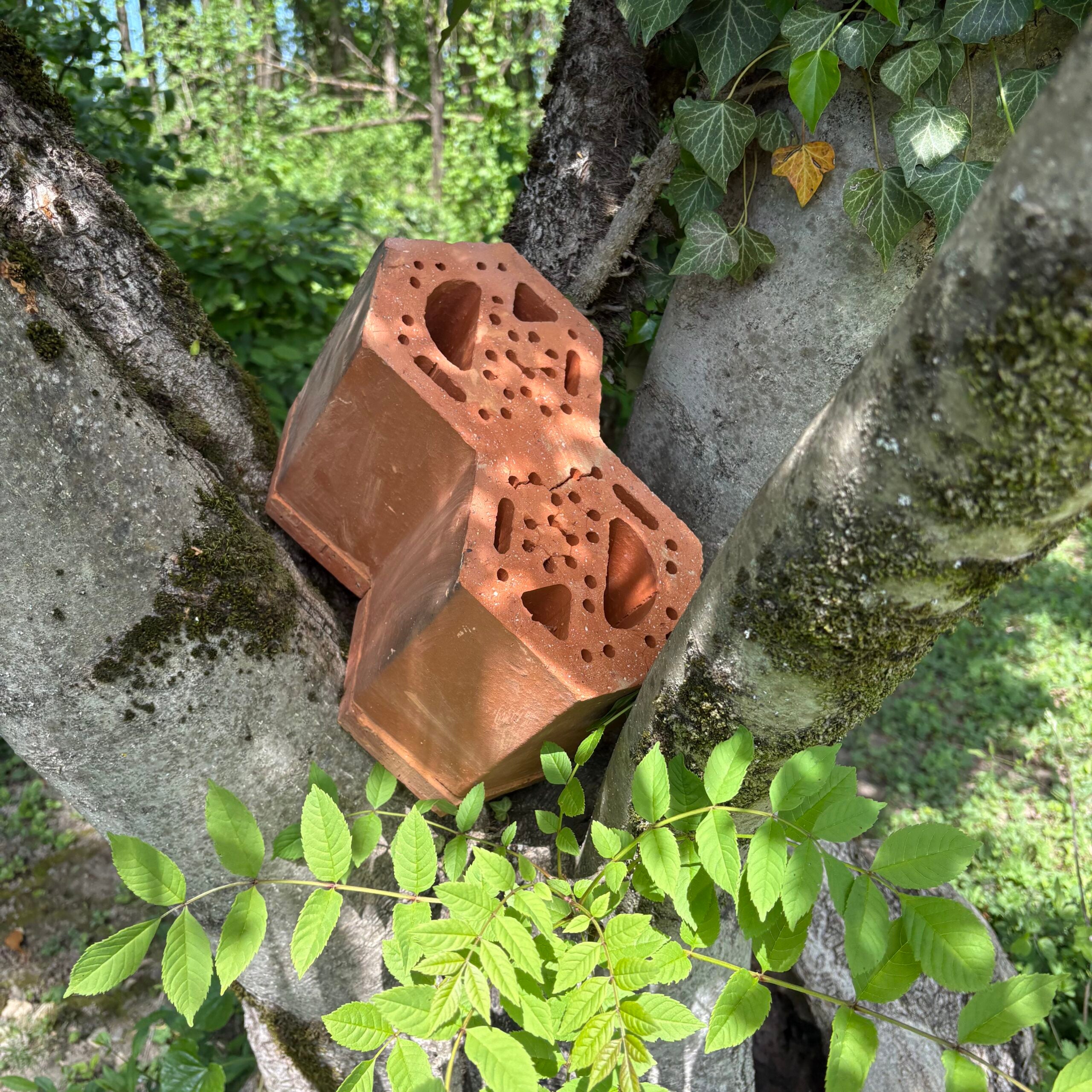 Hotel à insectes en terre cuite LOGE® - Poterie JAMET