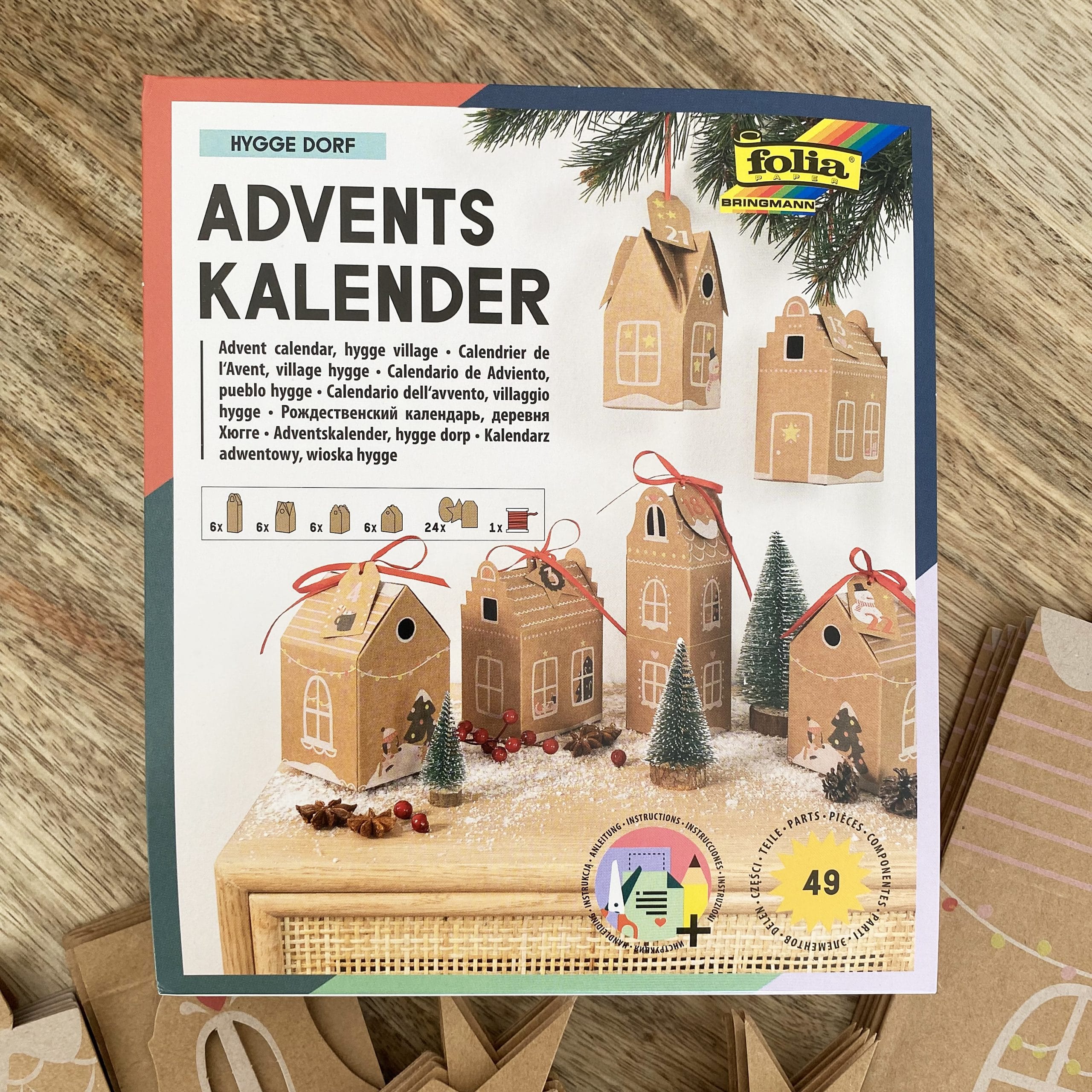 Kit pour faire son propre calendrier de l'avent - Maisonnettes en kraft