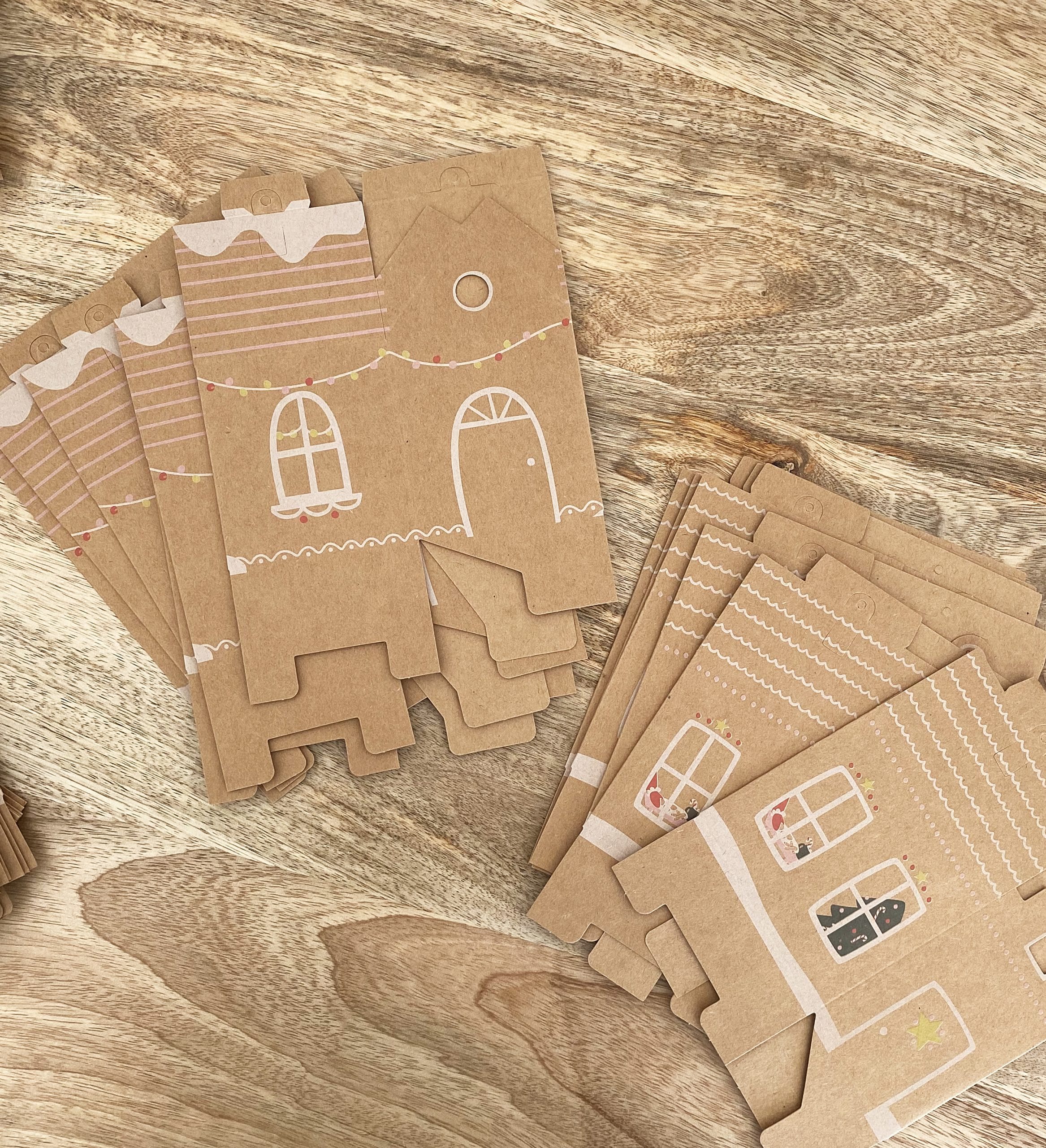 Kit pour faire son propre calendrier de l'avent - Maisonnettes en kraft