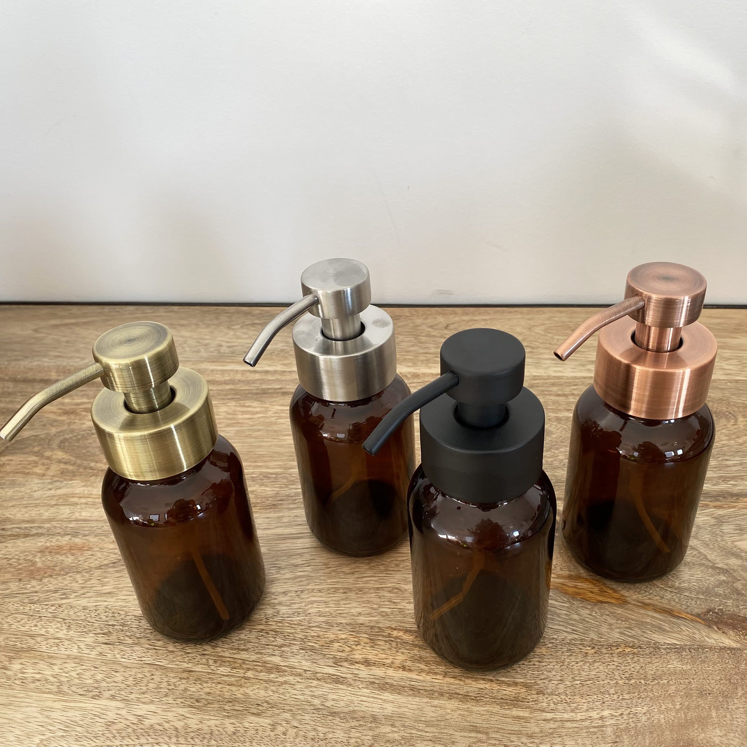 Distributeur de savon mousse en verre ambré - Coloris au choix