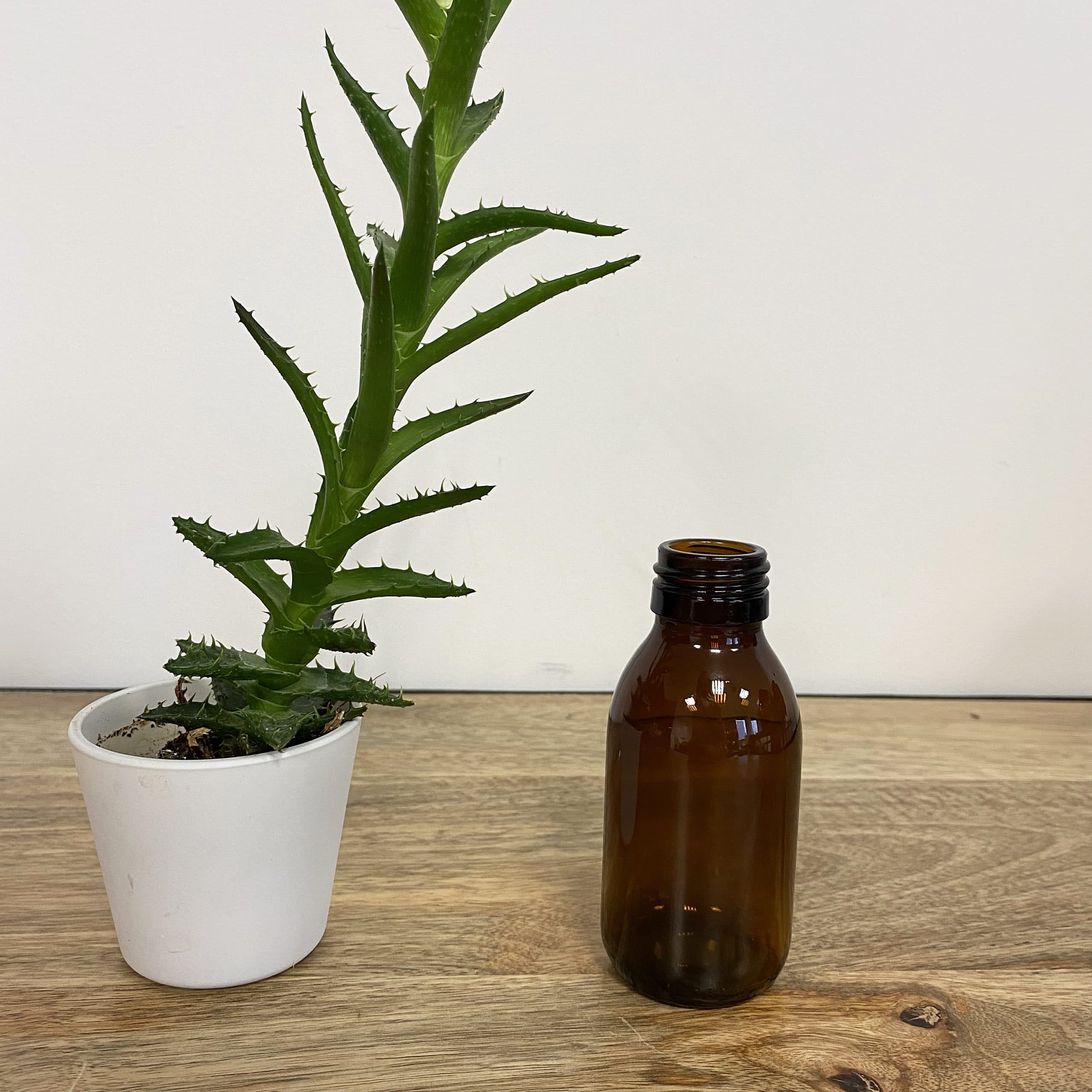 Flacon en verre 100 ml - 2 coloris au choix