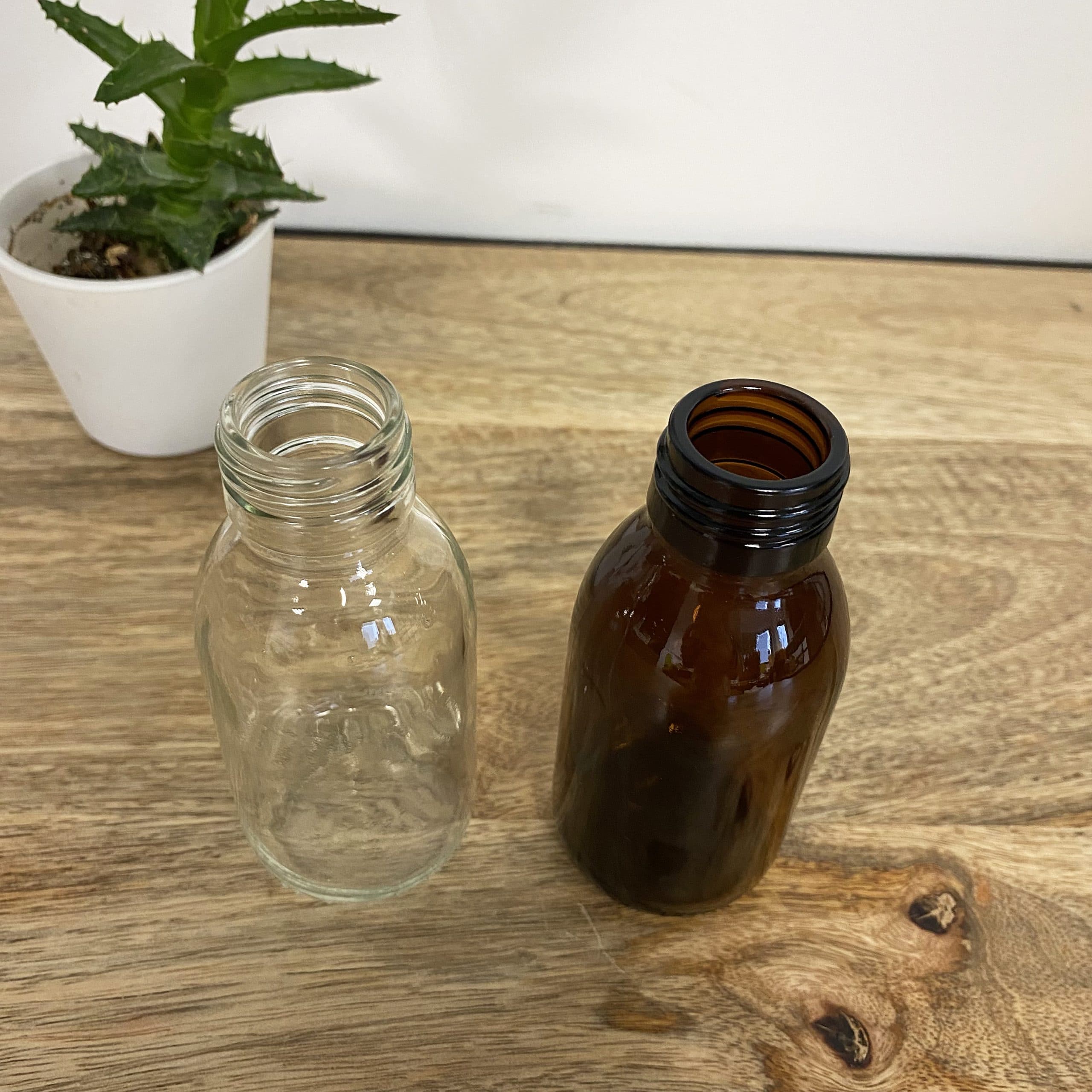 Flacon en verre 100 ml - 2 coloris au choix