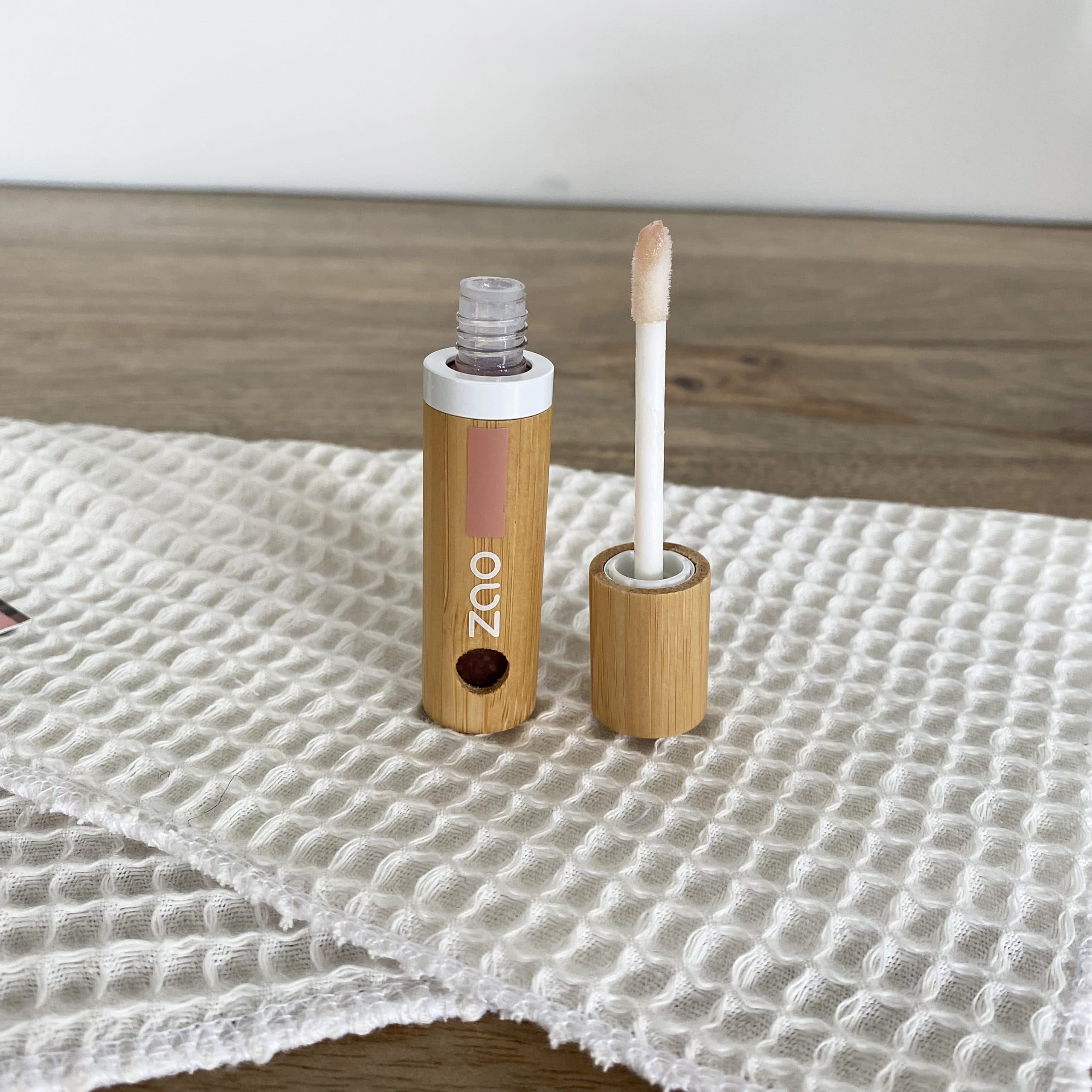 Baume à lèvres fluide rechargeable
