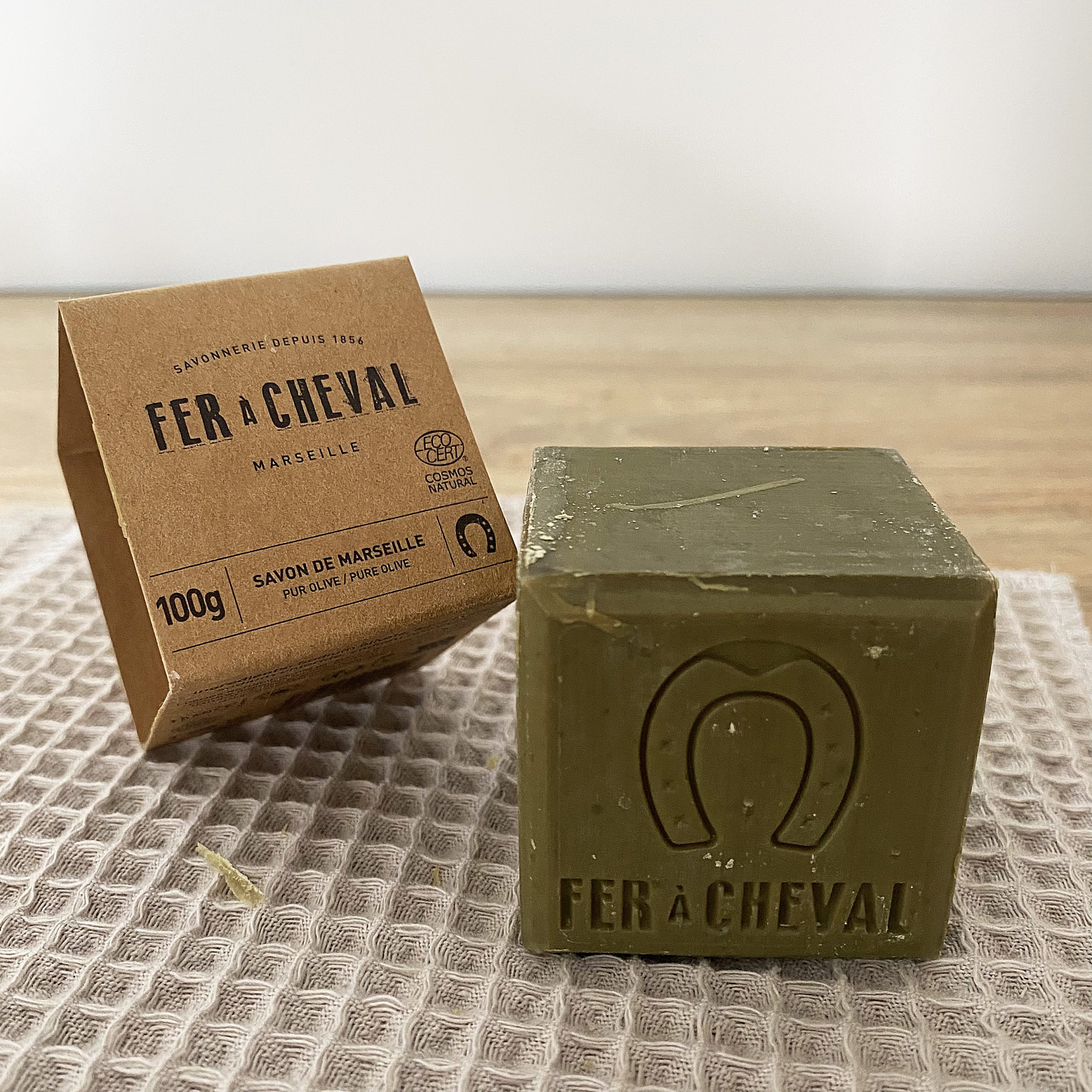 Véritable Cube de savon de Marseille sans huile de palme - 100g