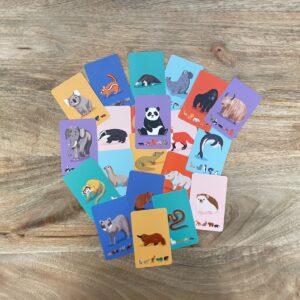jeu des sept familles avec ses cartes