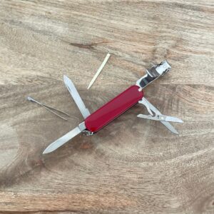 Couteau suisse Nail clip